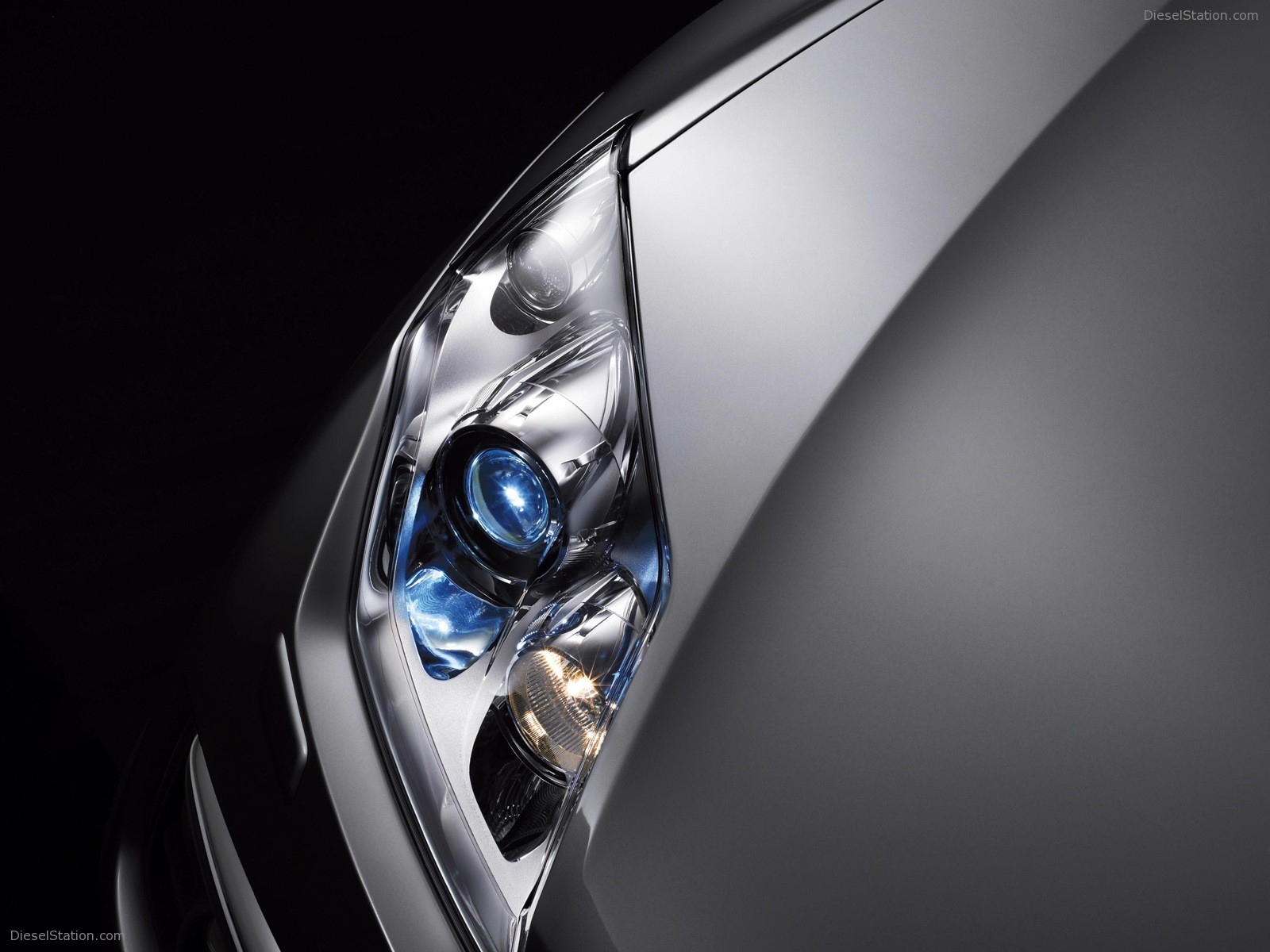 Update: Details emerge of the new Renault Laguna